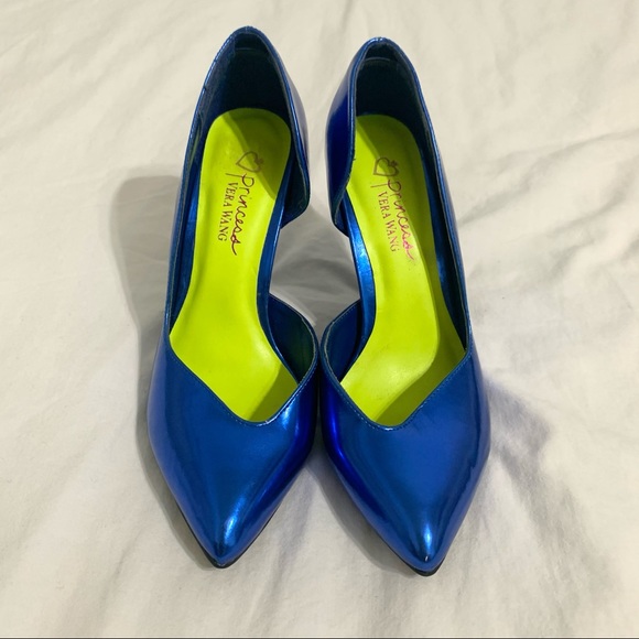 Princess VERA WANG Blue Pump Heels - Picture 2 of 9